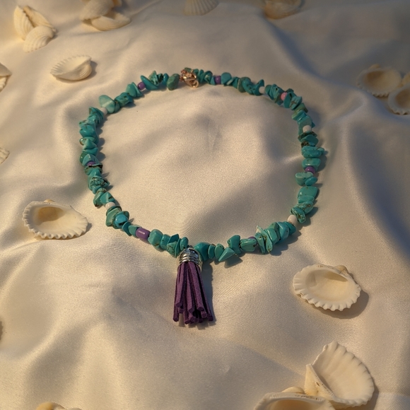 Beautiful Sea Blue Stone Necklace.. - Picture 4 of 6